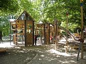 GermanPlayground8.jpg: 640x480, 70k (February 22, 2020, at 09:28 PM EST)