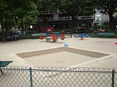 ParisPark013.jpg: 2592x1944, 3039k (February 22, 2020, at 09:28 PM EST)