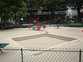 ParisPark013_sm.jpg: 300x225, 49k (February 22, 2020, at 09:28 PM EST)